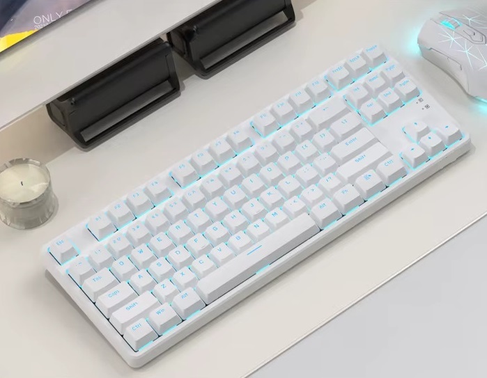 Tri-mode Wireless Gaming Mechanical Keyboard