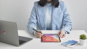 Rapoo XR200 Wireless Presenter with Touchable Pen